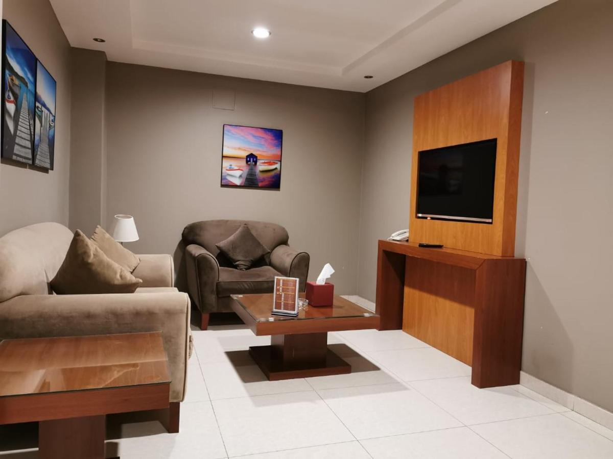 Ashbonh Hotel Suites Rijád Kültér fotó
