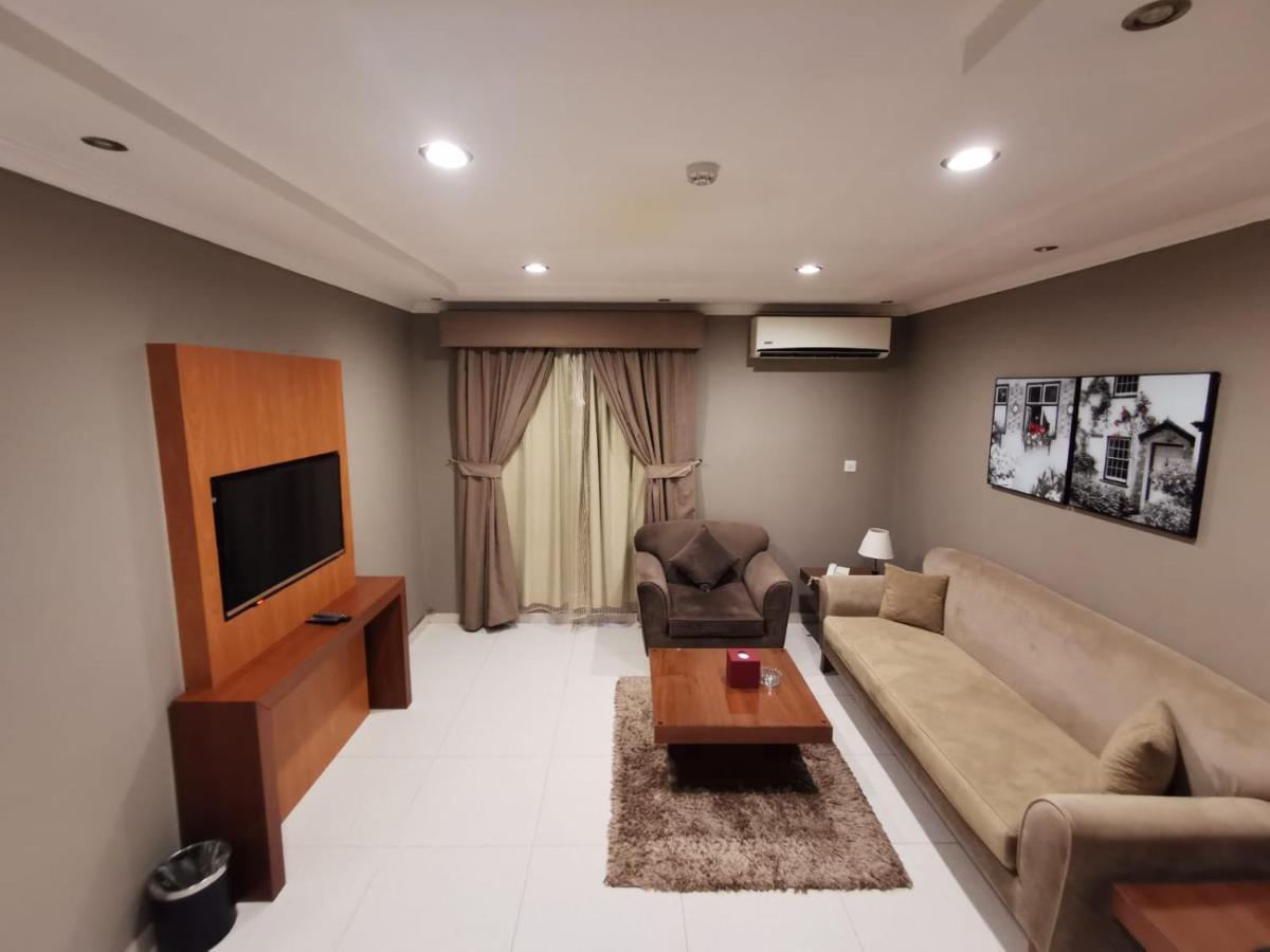 Ashbonh Hotel Suites Rijád Kültér fotó