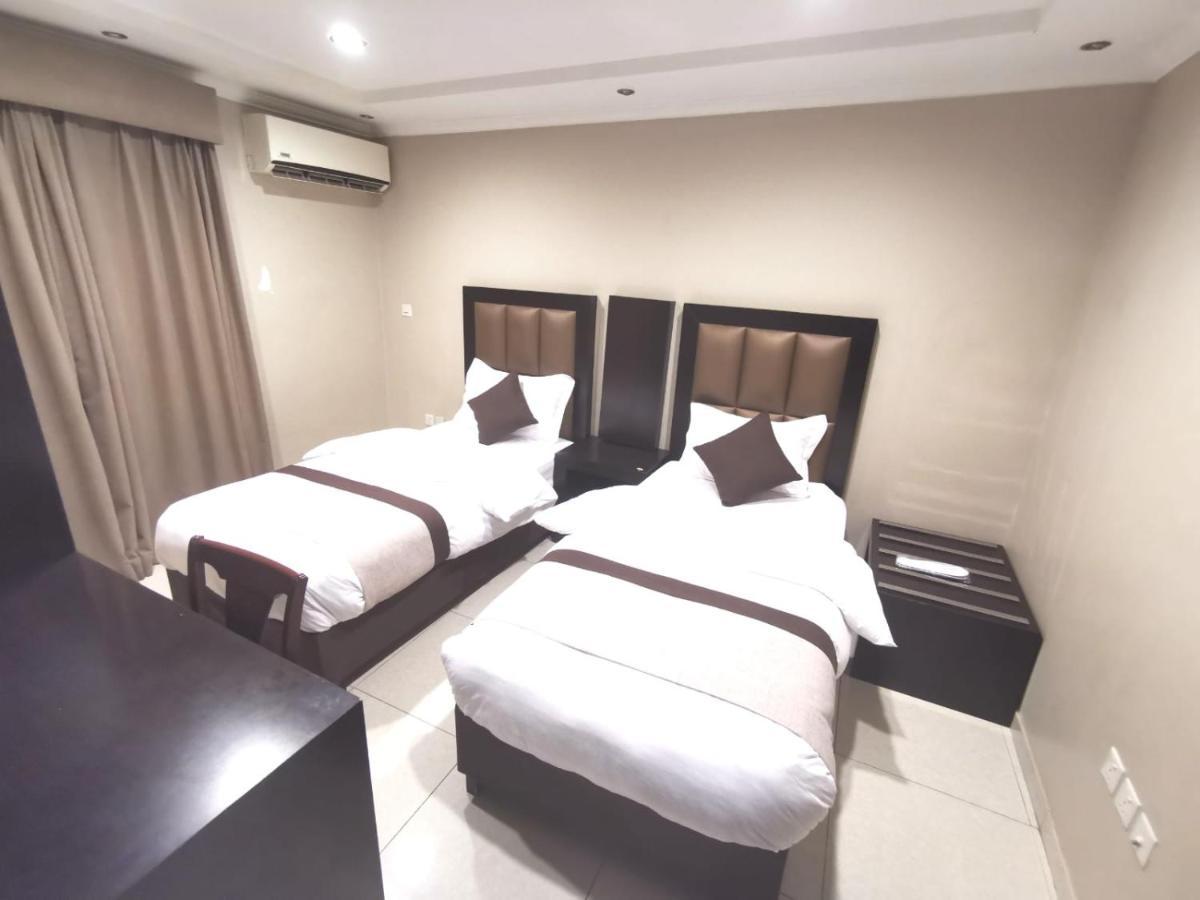 Ashbonh Hotel Suites Rijád Kültér fotó