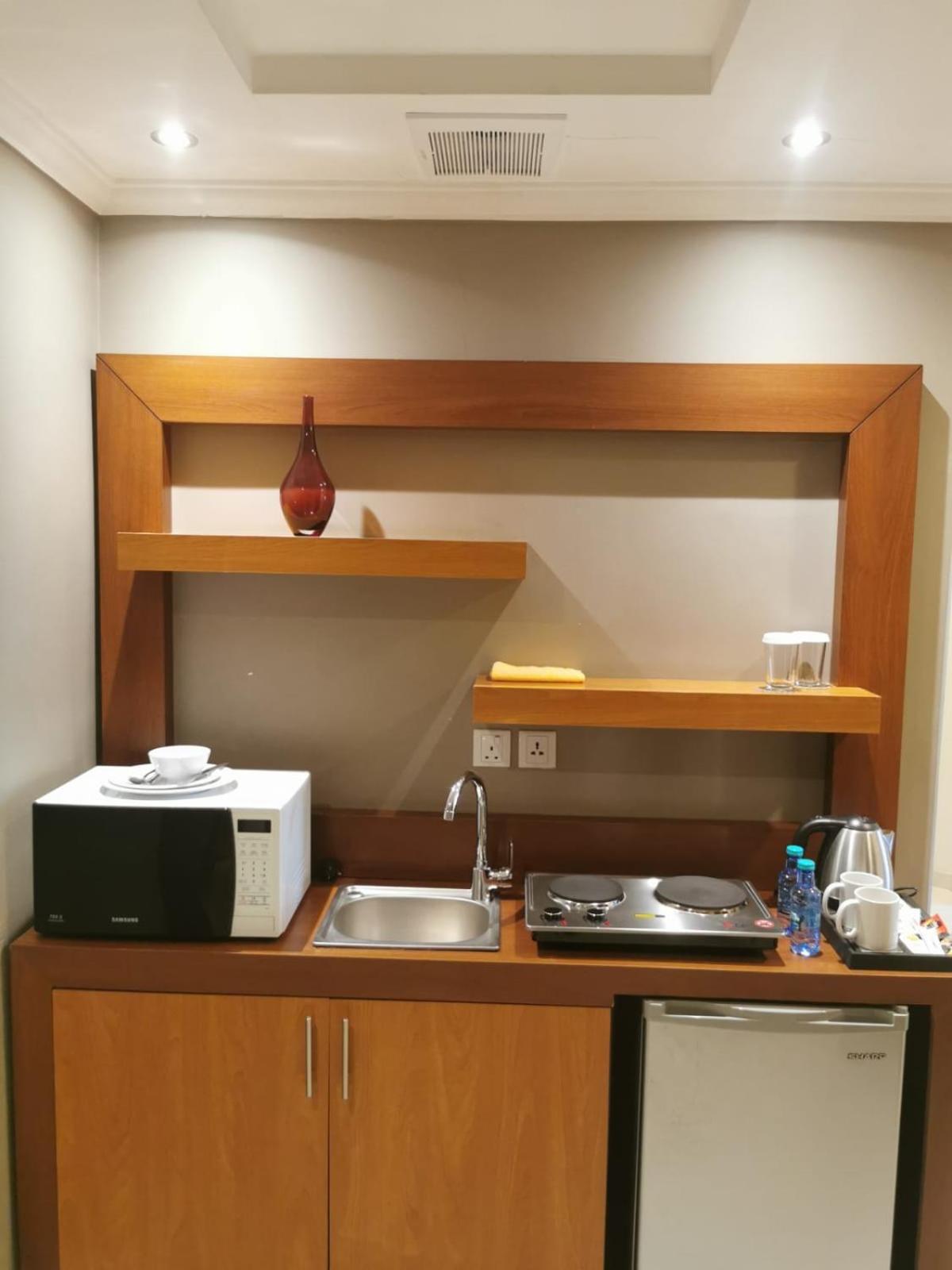 Ashbonh Hotel Suites Rijád Kültér fotó
